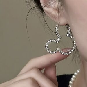 Disney Mickey Mouse Outine Earrings